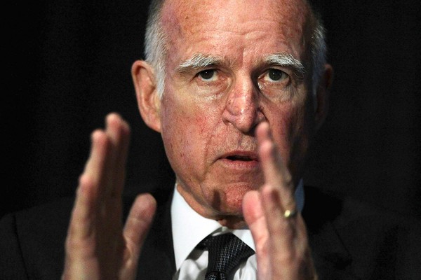 Governor Jerry Brown BETRAYS California Residents Ignores 